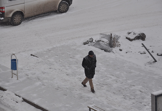 karslilar-gune-karla-basladi-(4).jpg