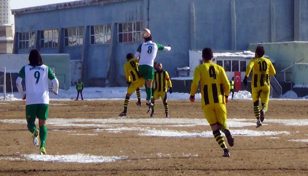 karsspor-1-arhavispor-0-(1).jpg