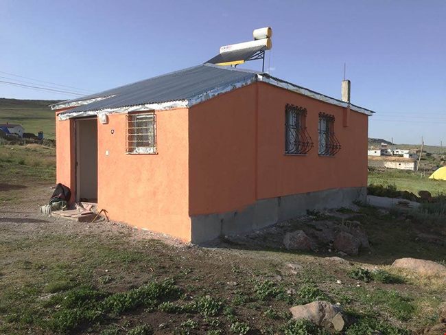 karsta-10-ailenin-evi-onarildi!-(3).jpg