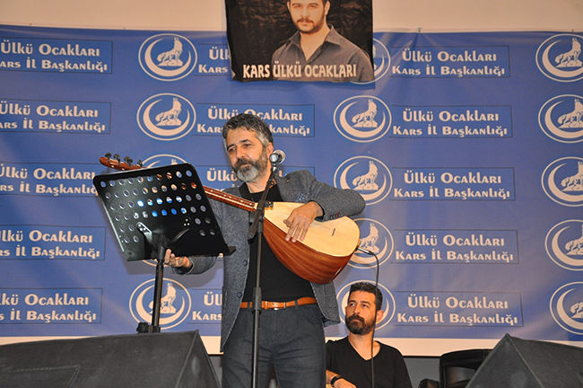 karsta-ali-kinik-ve-ahmet-safak-konseri-yogun-ilgi-gordu-(1).jpg