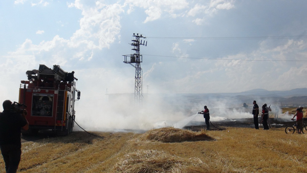 karsta-bir-yangin-daha!-(1).jpg