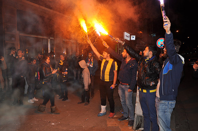 karsta-fenerbahce-galibiyeti!-(3).jpg