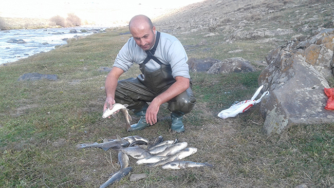 karsta-havalarin-sogumasi-amator-balikcilara-yaradi--(4).jpg