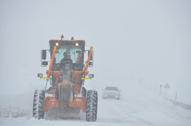 karsta-karayollari-seferberlik-baslatti-(5).jpg