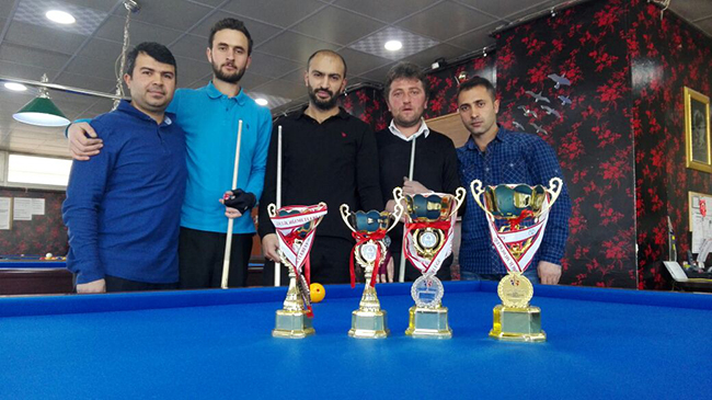 karsta-ogretmenler-gunu-bilardo-turnuvasi-sona-erdi-(2).jpg