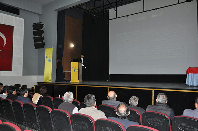karsta-ptt-calisanlarina-soygun-ve-dolandiricilik-egitimi-verildi--(3)-001.jpg