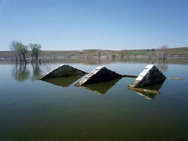 karsta-su-tutmaya-baslayan-baraj-kuslarla-senlendi-(8).jpg