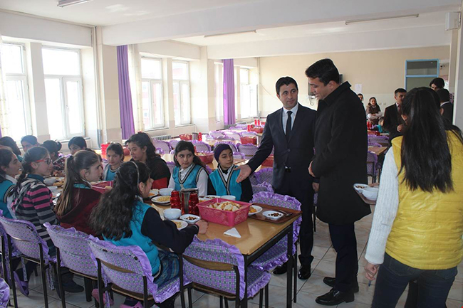 kaymakam-mehmet-keklik,-ogrencilerle-bulustu-(1).jpg