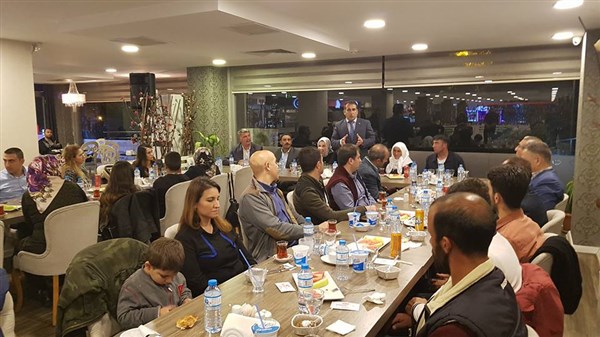 kaymakam-oter,-sehit-aileleri-ve-gazilere-iftar-yemeginde-bir-araya-geldi-(1).jpg