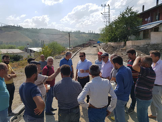 kaymakam-oter-koylerde-calismalari-inceledi-(4).jpg