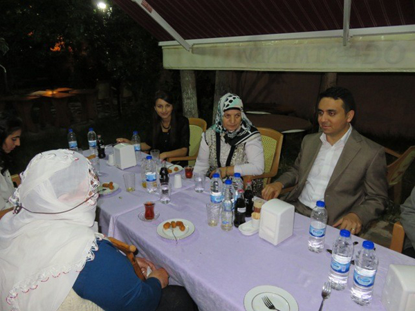 kaymakam-ucgulden-iftar-yemegi!-(3).jpg