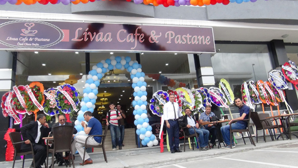 livaa-cafe-pastane-karslilarin-hizmetine-acildi-(6).jpg