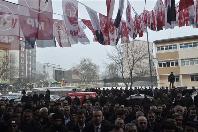 mhp-kars-secim-koordinasyon-merkezi-acildi-(7).jpg