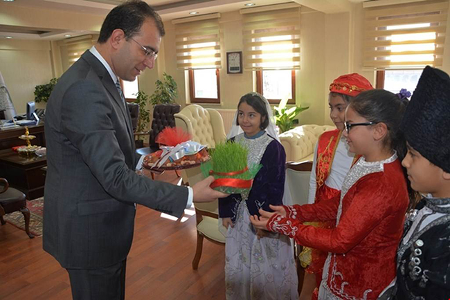 minikler-erdinc-dolu’nun-nevruz-bayramini-kutladi-(1).jpg