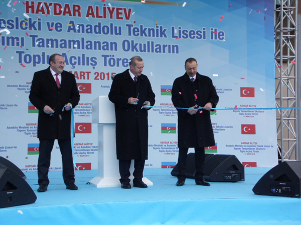 protokol-hatasini-erdogan-duzeltti!-(1).20150317143754..jpg