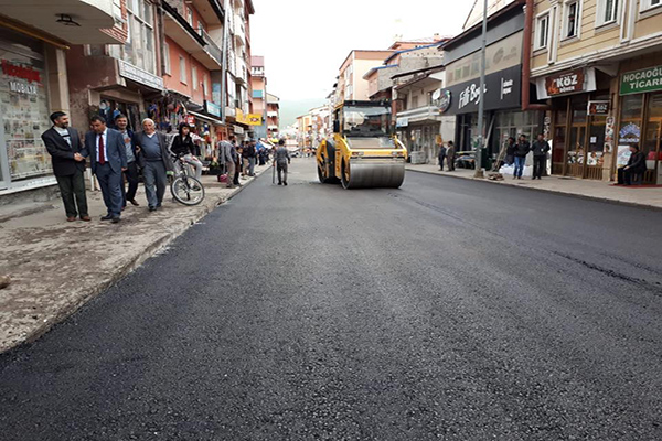 sarikamis-belediyesi-altyapiyi-tamamladi,-asfalt-calismalarina-basladi-(3).jpg