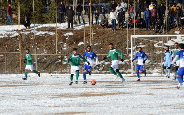 sarikamis-belediyespor-2-igdir-arasspor-2-(1).jpg