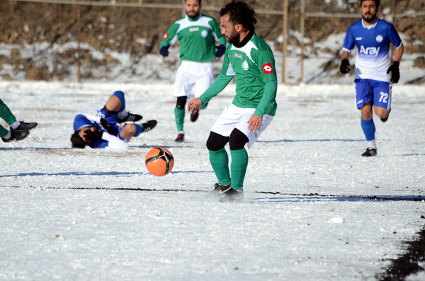 sarikamis-belediyespor-2-igdir-arasspor-2-(3).jpg