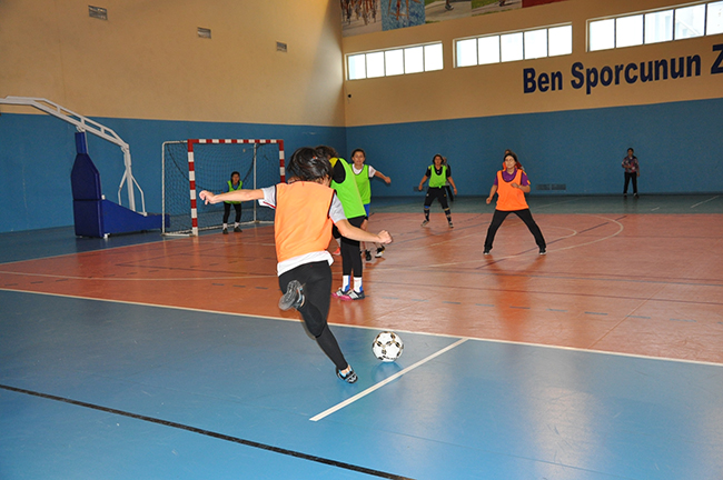 sarikamis-besyo’da-futsal-heyecani-basladi--(6).jpg