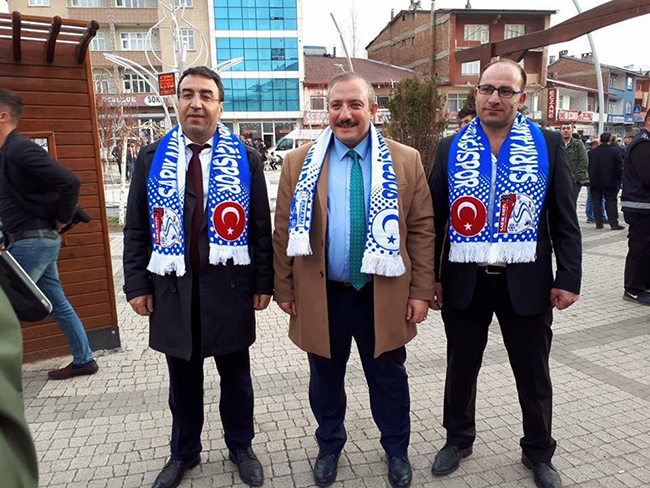sarikamis-genclerbirligi-spor-bal-ligi-kutlamalari--(3).jpg