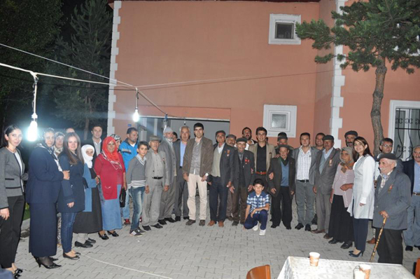 sehit-ve-gazi-yakinlariyla-iftar!-(5).jpg