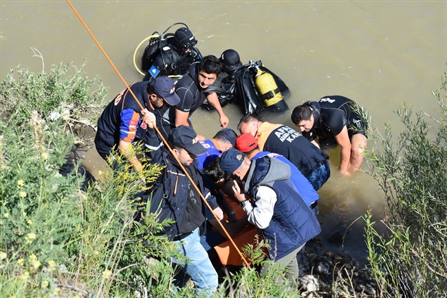 serinlemek-icin-aras-nehrine-giren-gencin-cesedi-bulundu-(2).jpg