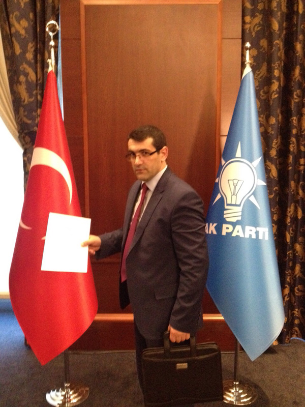 son-basvuruyu-ismail-turan-yapti!-(3).jpg