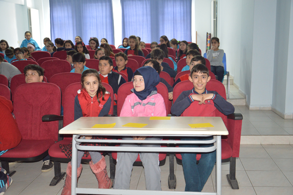 sultan-alparslan’da-fen-bilimleri-yarismasi-(2).jpg