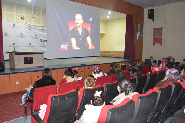 sultanlar,-dunya-kadinlar-gunu'nu-kutladi-(4).jpg