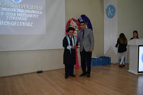 susuz-myo-ilk-mezunlarini-verdi-(2).jpg