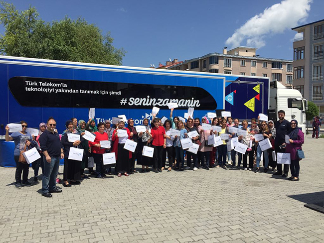turk-telekom,-“senin-zamanin”-sloganiyla-hayata-gecirdigi-teknoloji-seferberligi-projesi-kapsaminda.jpg