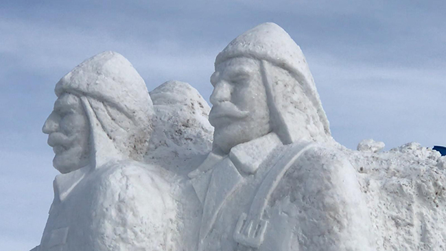 turkiye’nin-en-buyuk-kardan-heykelleri-sarikamis-sehitleri-icin-yapildi--(1).jpg