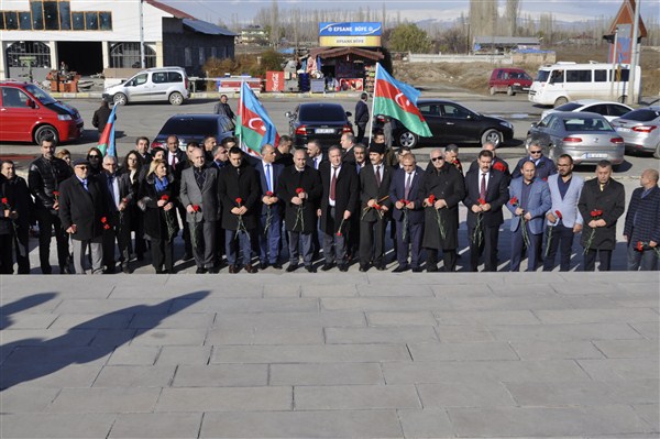 turkiye-ile-azerbaycan-iliskilerini-zirveye-cikarmak-icin-neler-yapilmali-(7).jpg