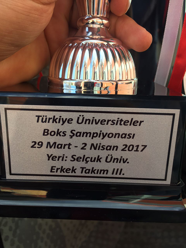 turkiye-ucunculugu-kau-boks-takiminin-(3).jpg