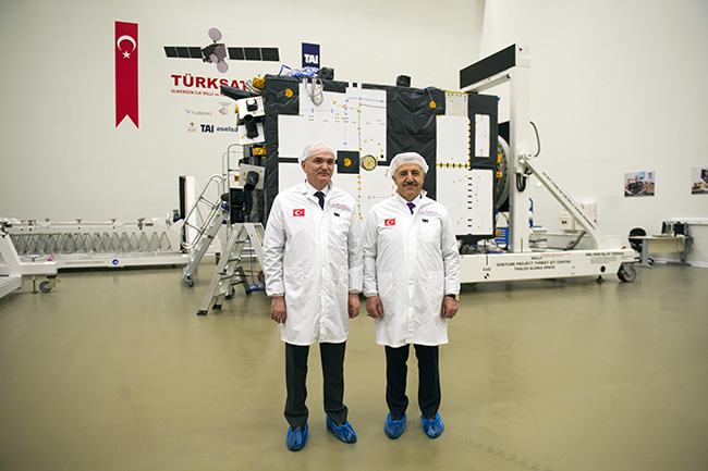 turksat-6a’nin-yuzde-47’si-tamamlandi-(6).jpg