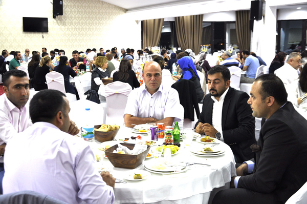 ucum,-iftar-yemegi-verdi!-(4).jpg