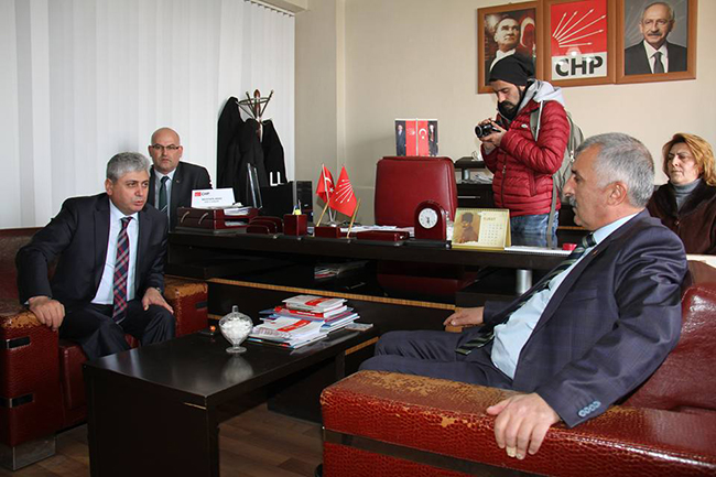 vali-dogan’dan-chp-il-baskanligina-ziyaret.jpg