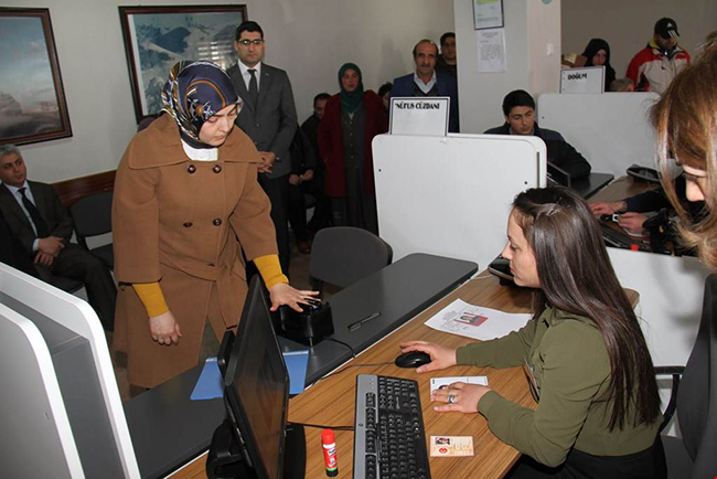 vali-dogan,-yeni-kimlik-basvurusunda-bulundu-(4).jpg