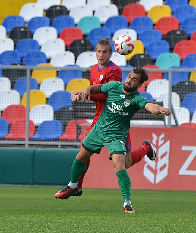 ziraat-turkiye-kupasi-altinordu-0-–-kars-36-spor-1--(4).jpg