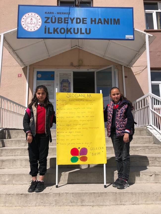 zubeyde-hanim-ilkokulu’ndan-cevre-temizligi-etkinligi-(4).jpg